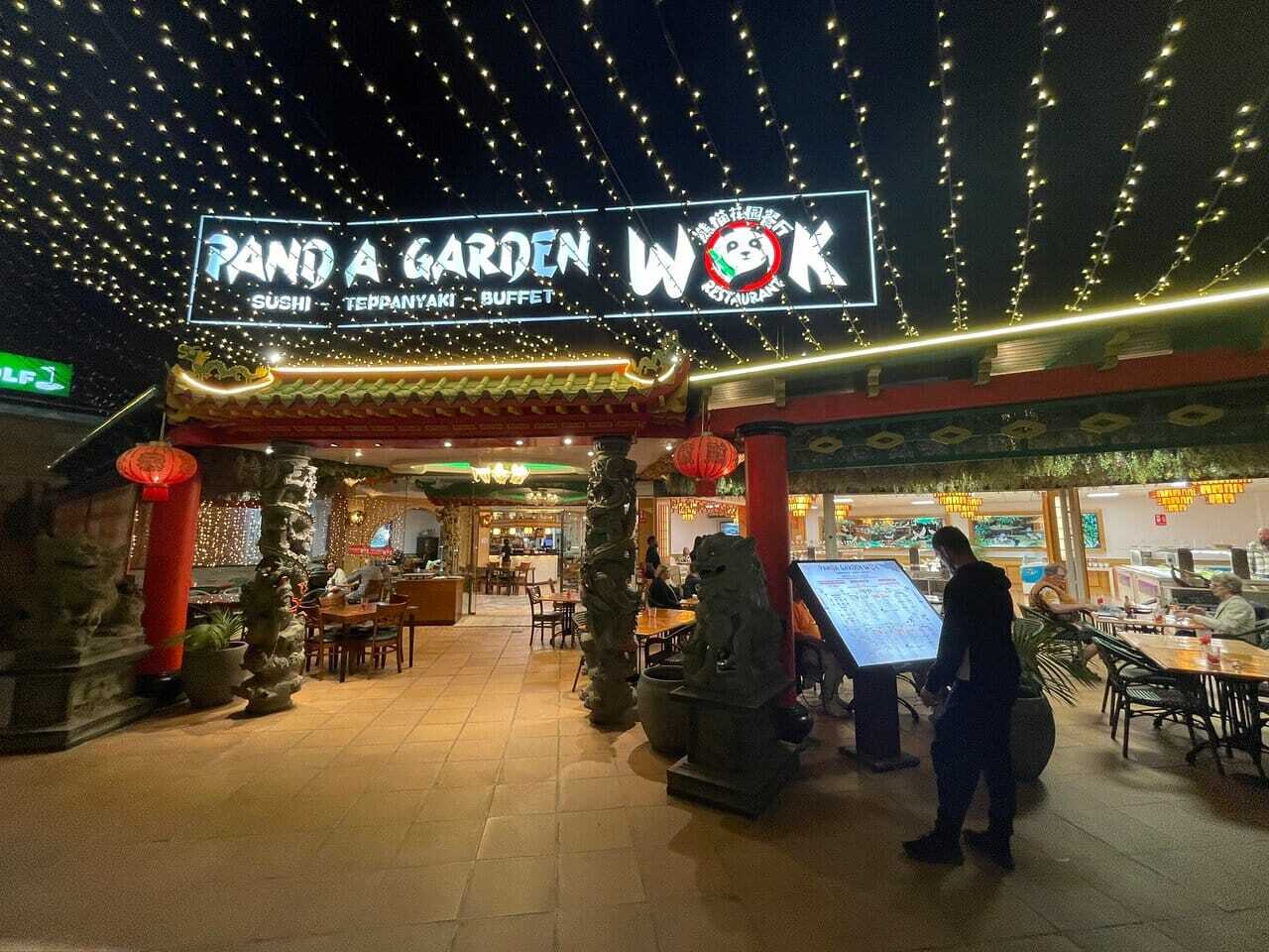 PANDA GARDEN WOK
