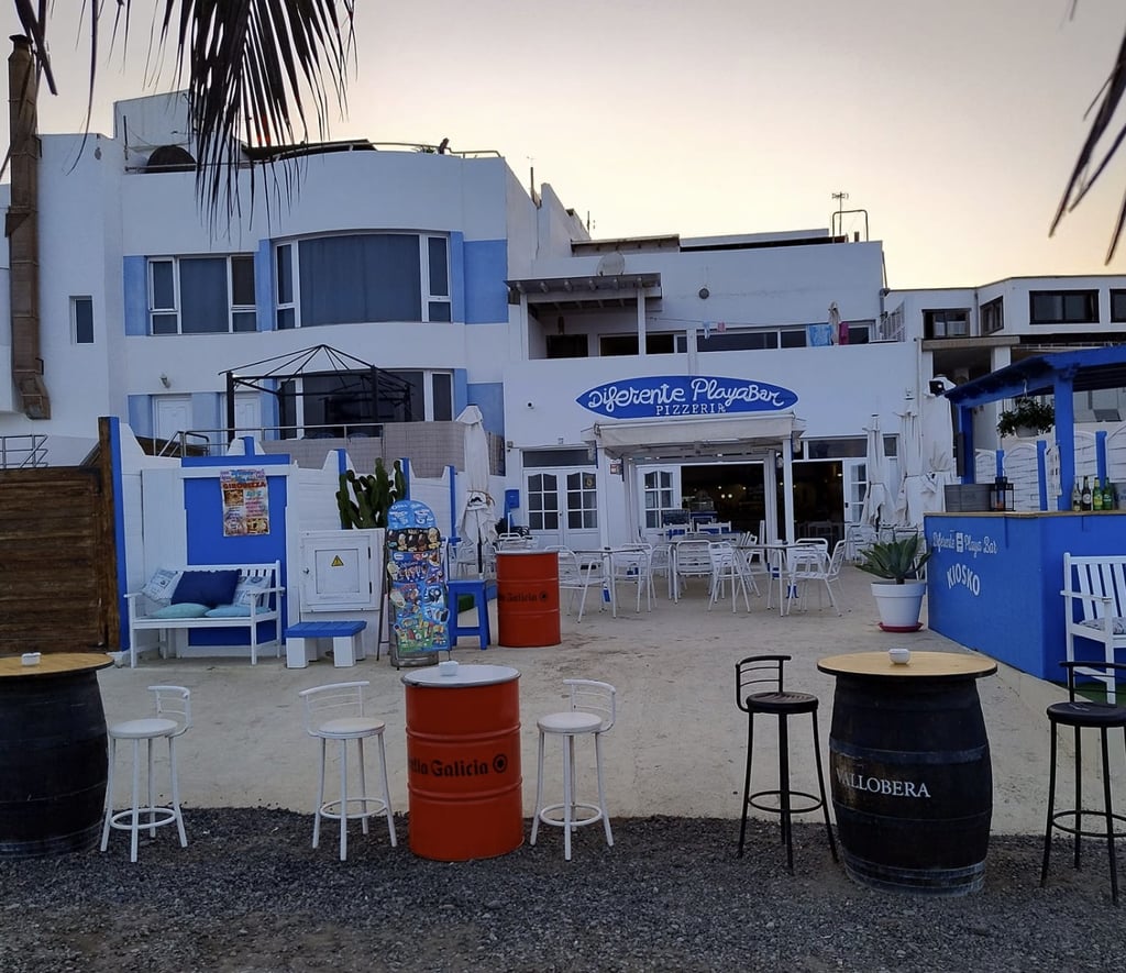 Diferente Playa Bar