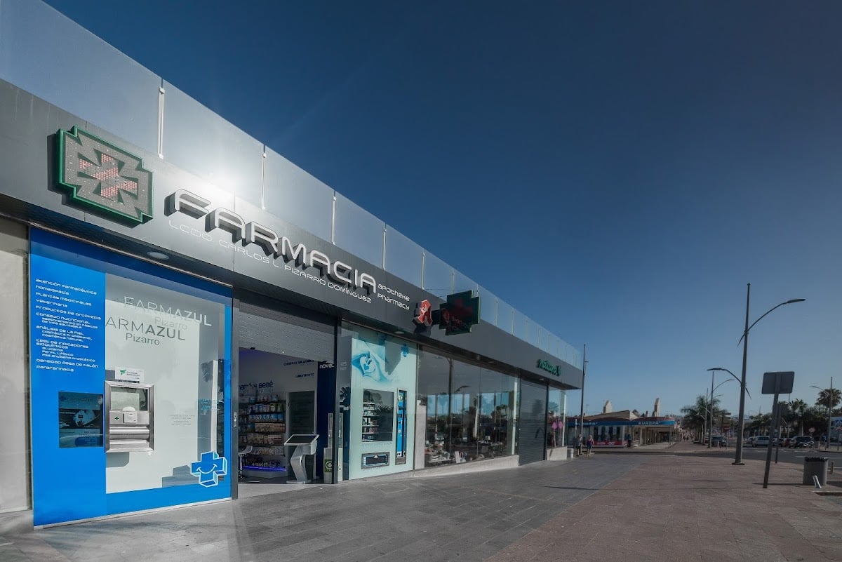 Farmacia Brisamar Corralejo – Dr. Carlos Pizarro Domínguez